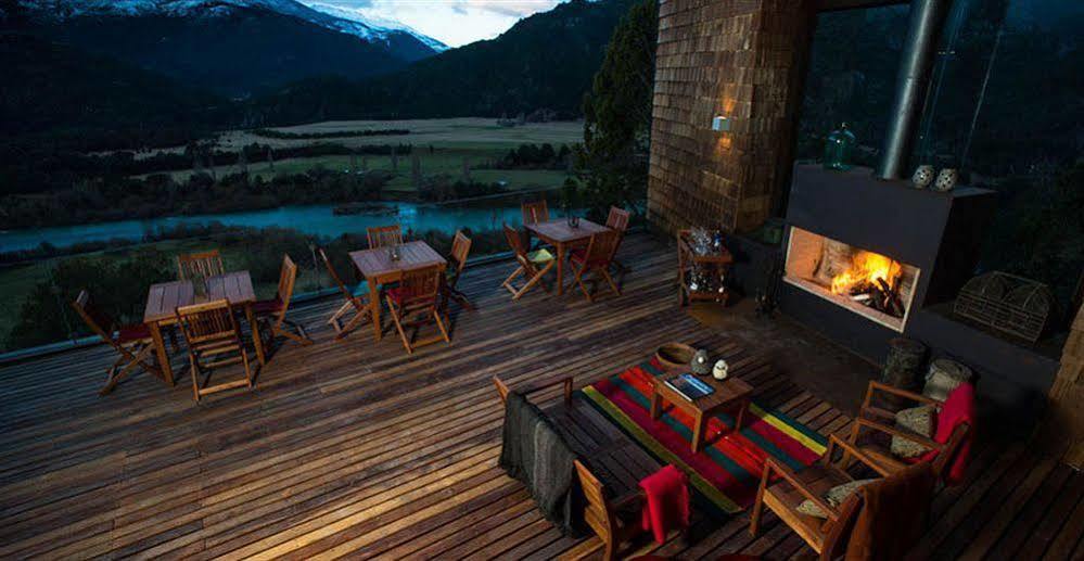 Uman Lodge Patagonia Chile Futaleufú 外观 照片